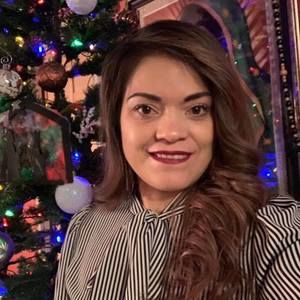 Meet your Posher, Raquel